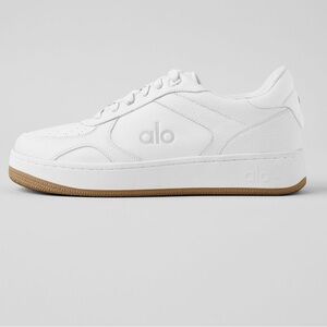 Alo Yoga Recovery Mode Sneaker